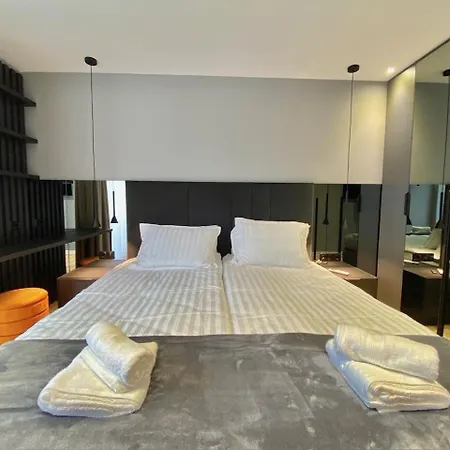 Gran Capital - Mountain View, Free Parking Apartment Sofia