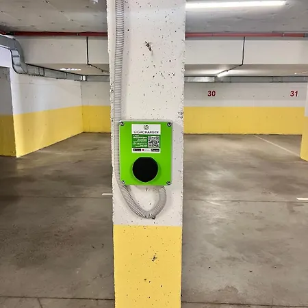 Gran Capital Mountain View Free Parking Evcharger Apartamento Sofía